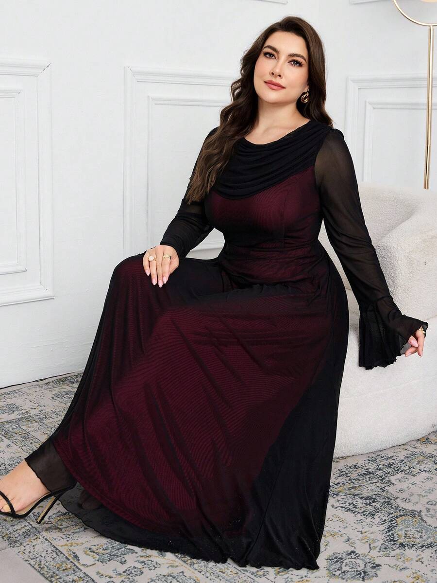 SHEIN Modelyn فستان أسود للمقاسات الكبيرة بياقة متدلية ولوحة شبكية ملونة وأكمام واسعة