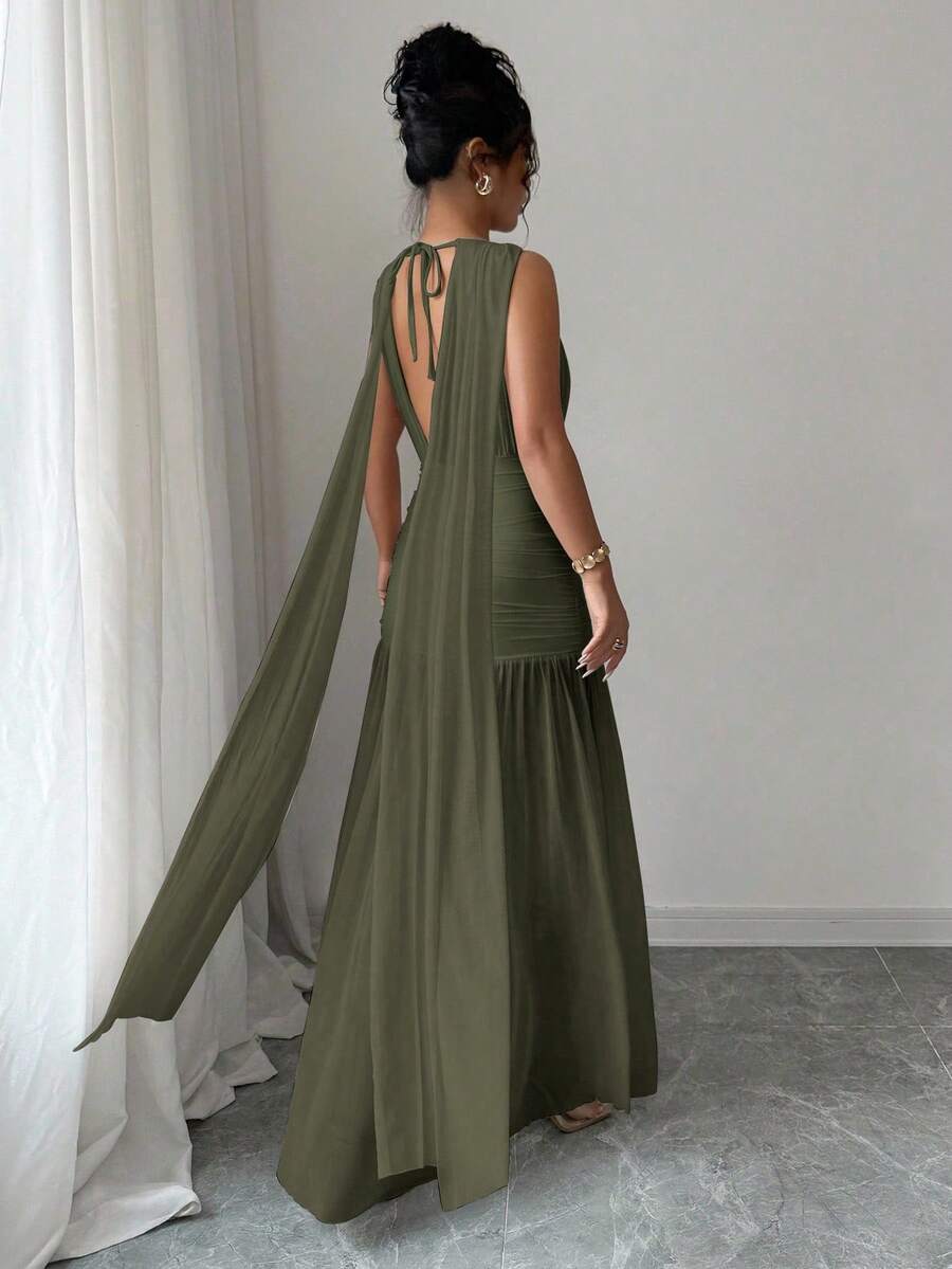 SHEIN Elenzga فستان اخضر بدون أكمام بربطة وشق جانبي