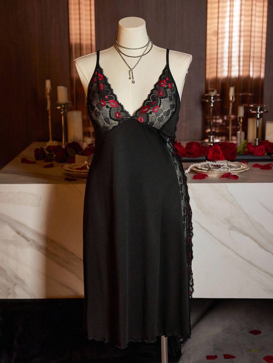 SHEIN ZzzCrew ثوب نوم اسود بحمالات رفيعة