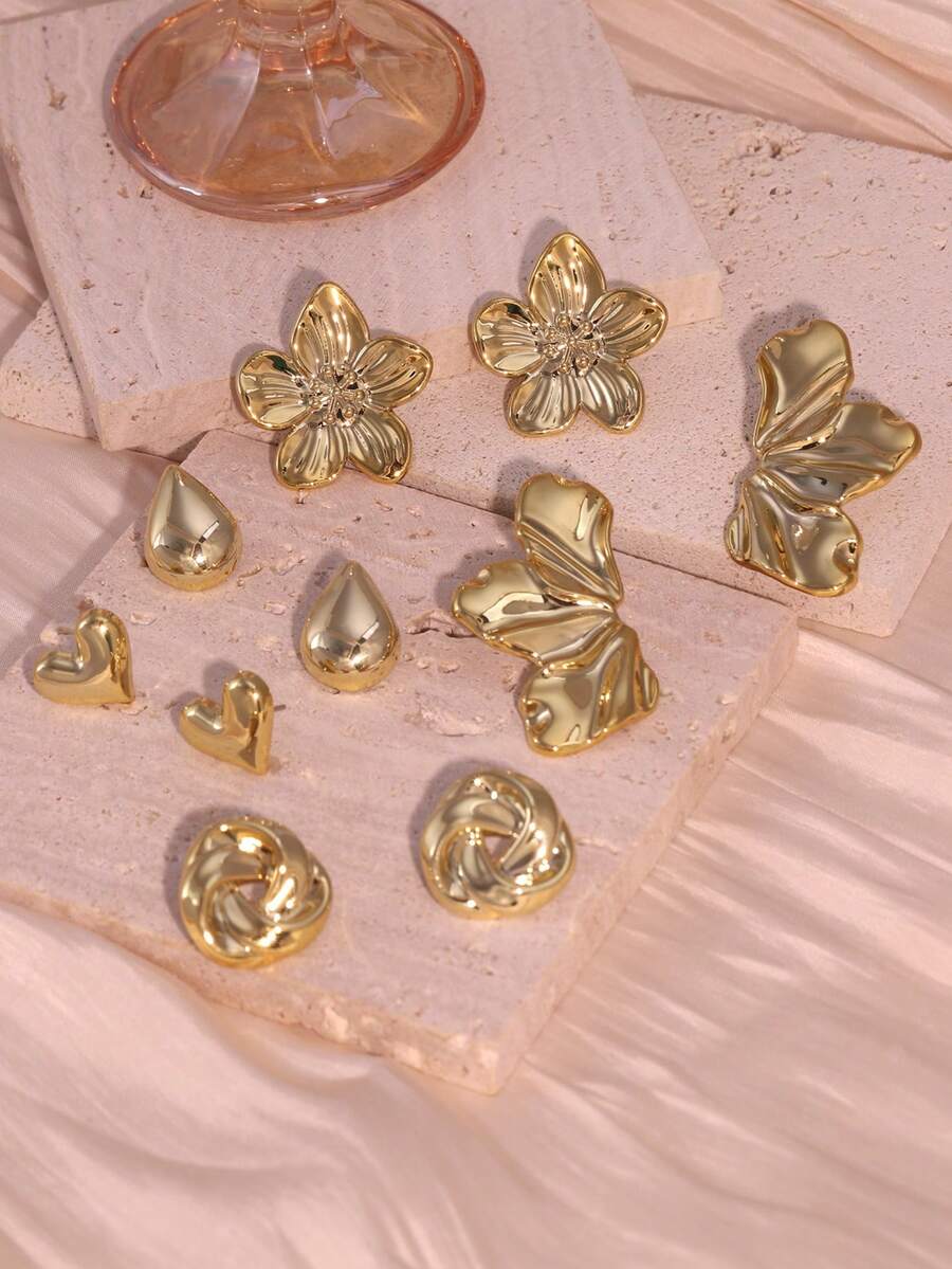 SHEIN أقراط بأشكال متنوعة بتصميم ذهبي ناعم