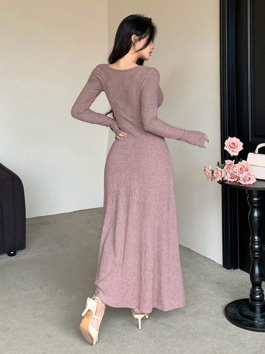 SHEIN DAZY فستان وردي متوسط الطول وتصميم ملتوي