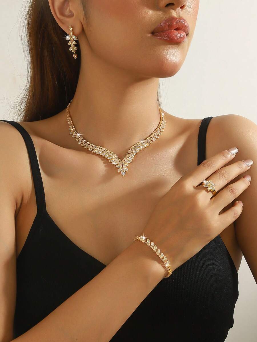 SHEIN طقم مجوهرات 5 قطع قلادة وأقراط وسوار وخاتم مرصعة بالراين