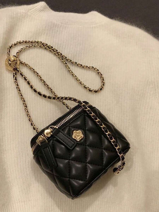 SHEIN حقيبة جلدية صغيرة بشكل معين محمولة باليد أو الكتف