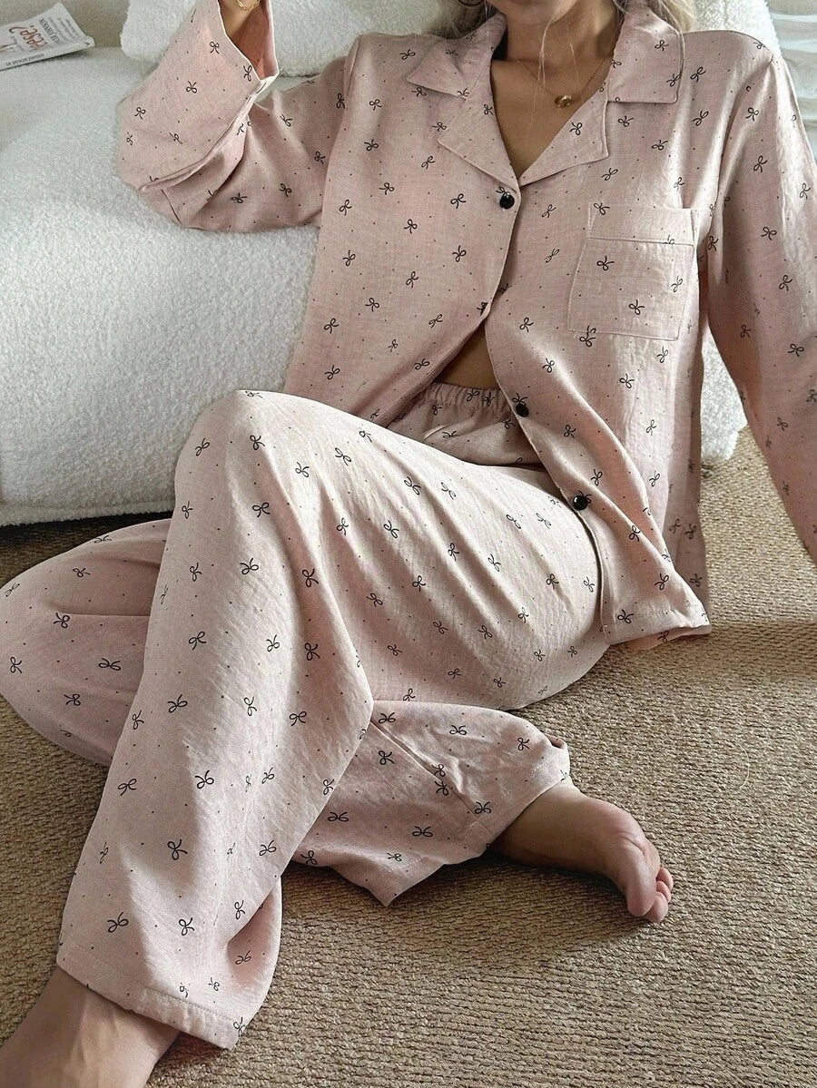 SHEIN Dream Adore بيجاما وردية بأكمام طويلة وطبعة فراشة