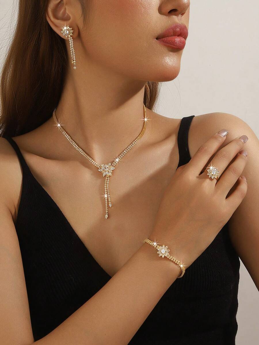 SHEIN طقم مجوهرات 5 قطع زركونيا بتصميم زهور