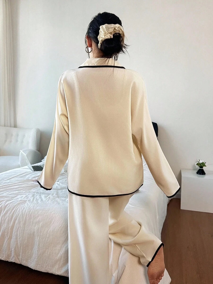SHEIN Dream Adore بيجامة بأكمام طويلة وياقة ملونة