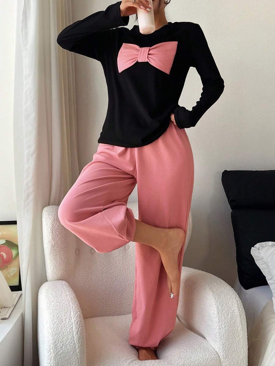 SHEIN Dream Adore طقم بيجامة بلوزة بفيونكة ثلاثية الأبعاد وبنطلون