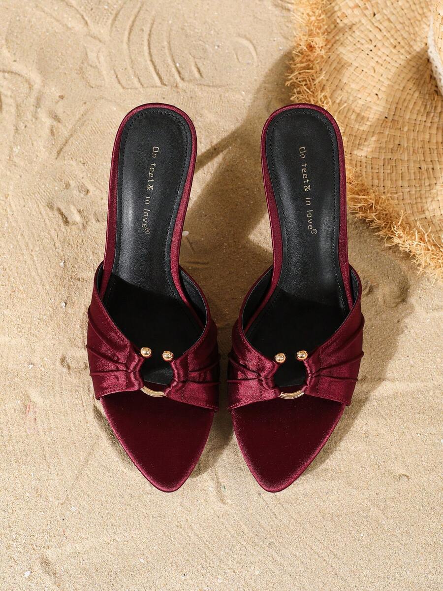 SHEIN On feet& in love صندل من الساتان مفتوح الأصبع بكعب عالي