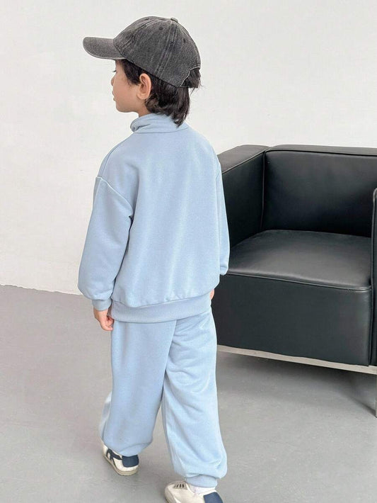 SHEIN Genkimix Kids طقم ملابس أولادي بلوزة كاجوال مطبوعة وبنطلون ضيق