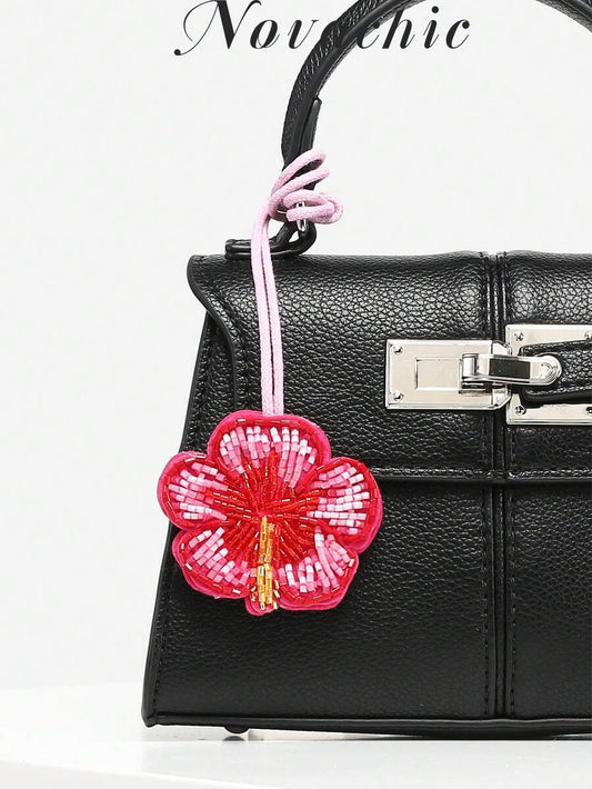 SHEIN قلادة حقيبة مصنوع يدويًا بالخرز مزينة بزهرة