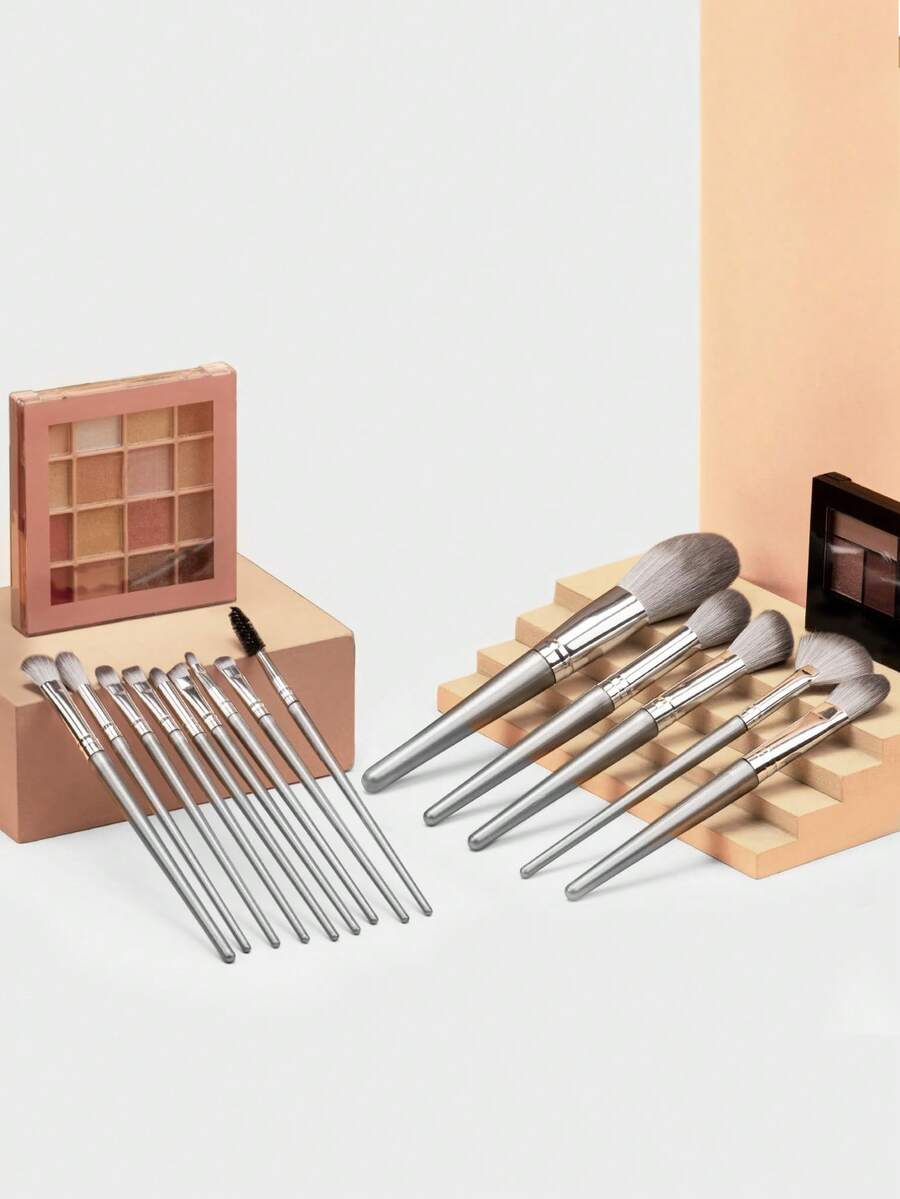 SHEIN mulynsie طقم 14 فرشاة مكياج فاخرة باللون الفضي بشعر نايلون آمن