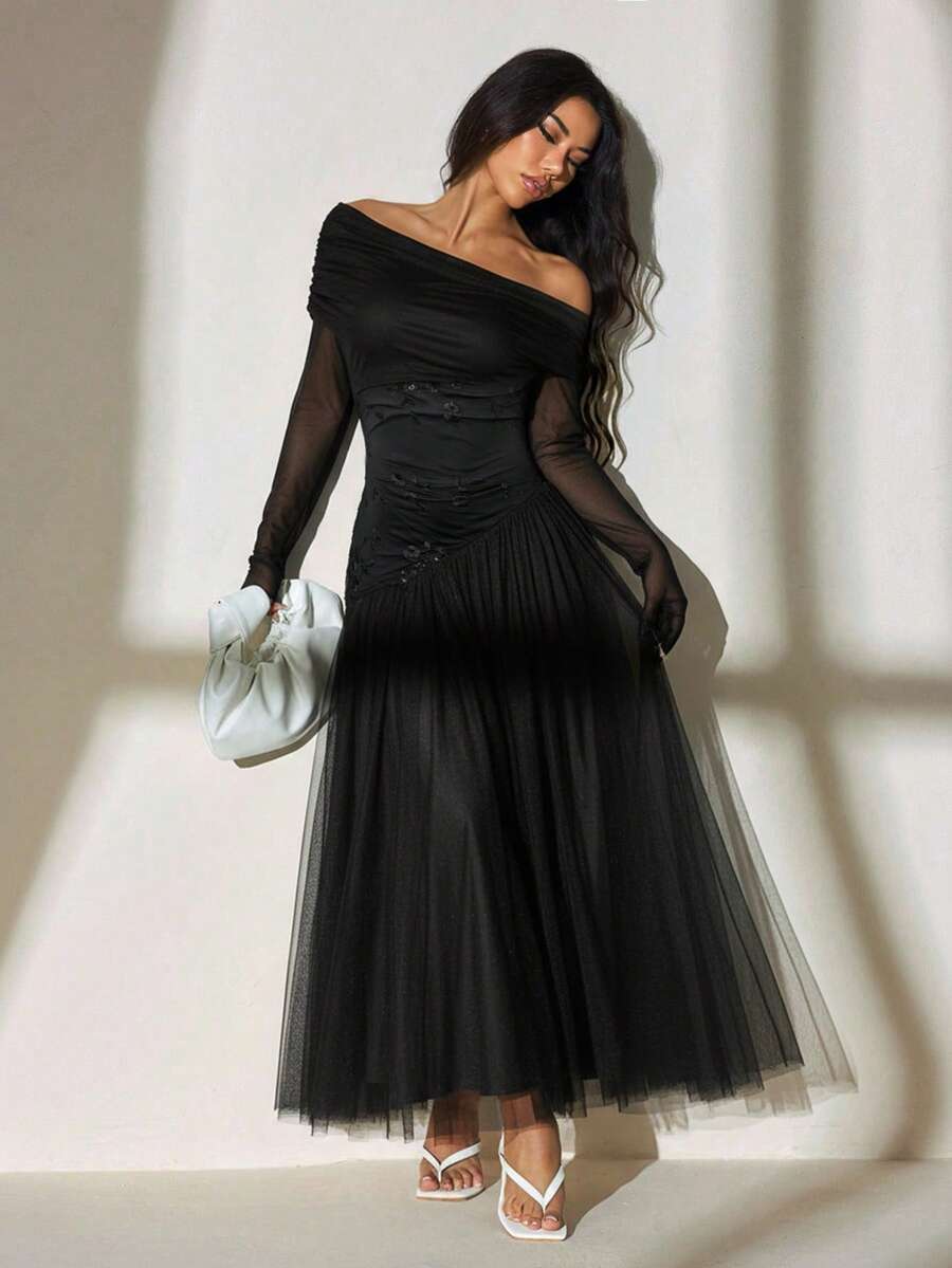 SHEIN PETITE فستان أسود بكتف واحد وذيل غير متماثل