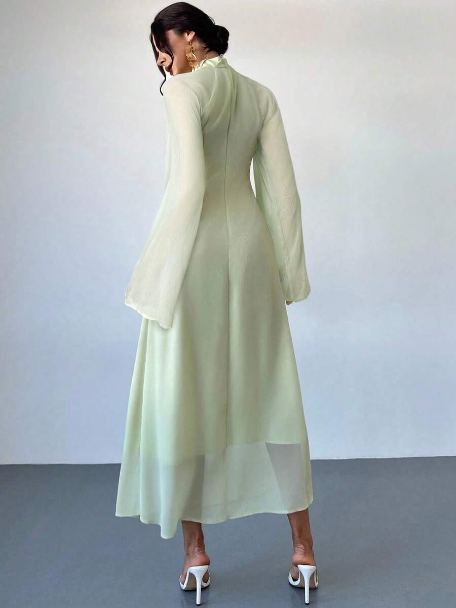 SHEIN Firerie فستان أخضر بأكمام طويلة وربطة عنق بخصر مفرغ