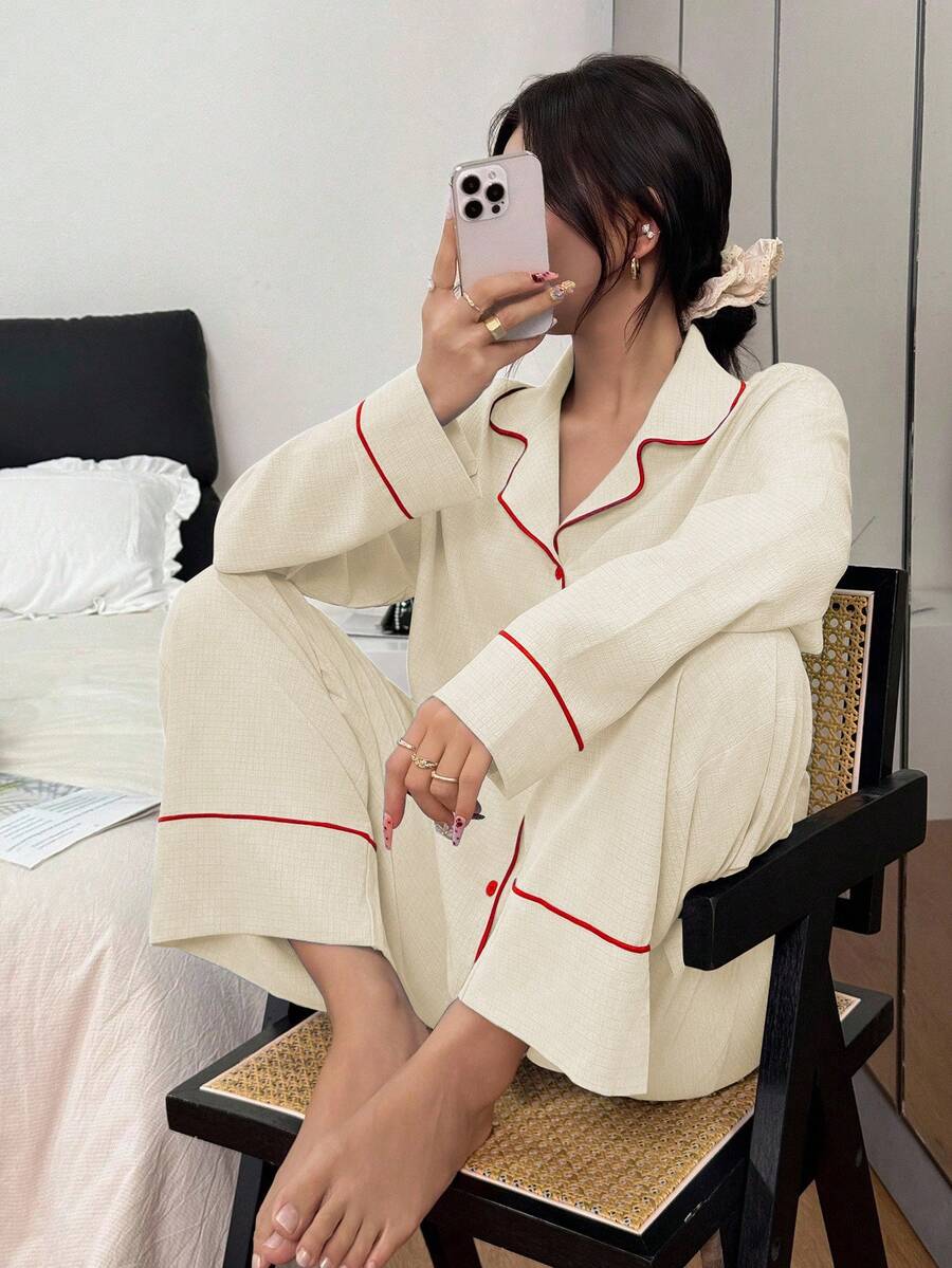SHEIN طقم بيجامة بياقه مطوية و أكمام طويلة وبنطال