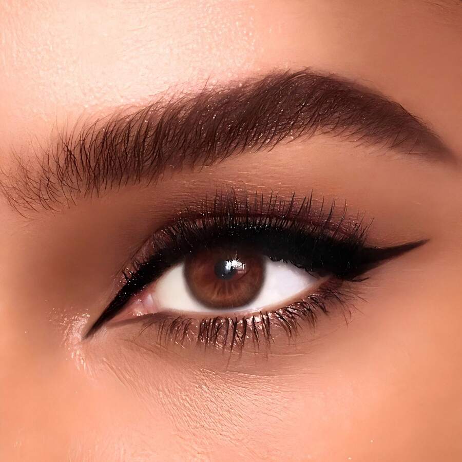 Charlotte Tilbury آيلاينر سائل مقاوم للماء 1 مل مات وعالي الصبغة