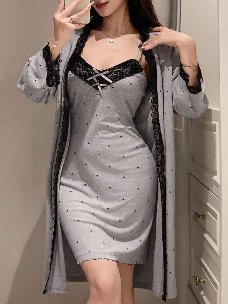 SHEIN DAZY طقم بيجامة رداء وفستان نوم مطبوع بنقاط ودانتيل