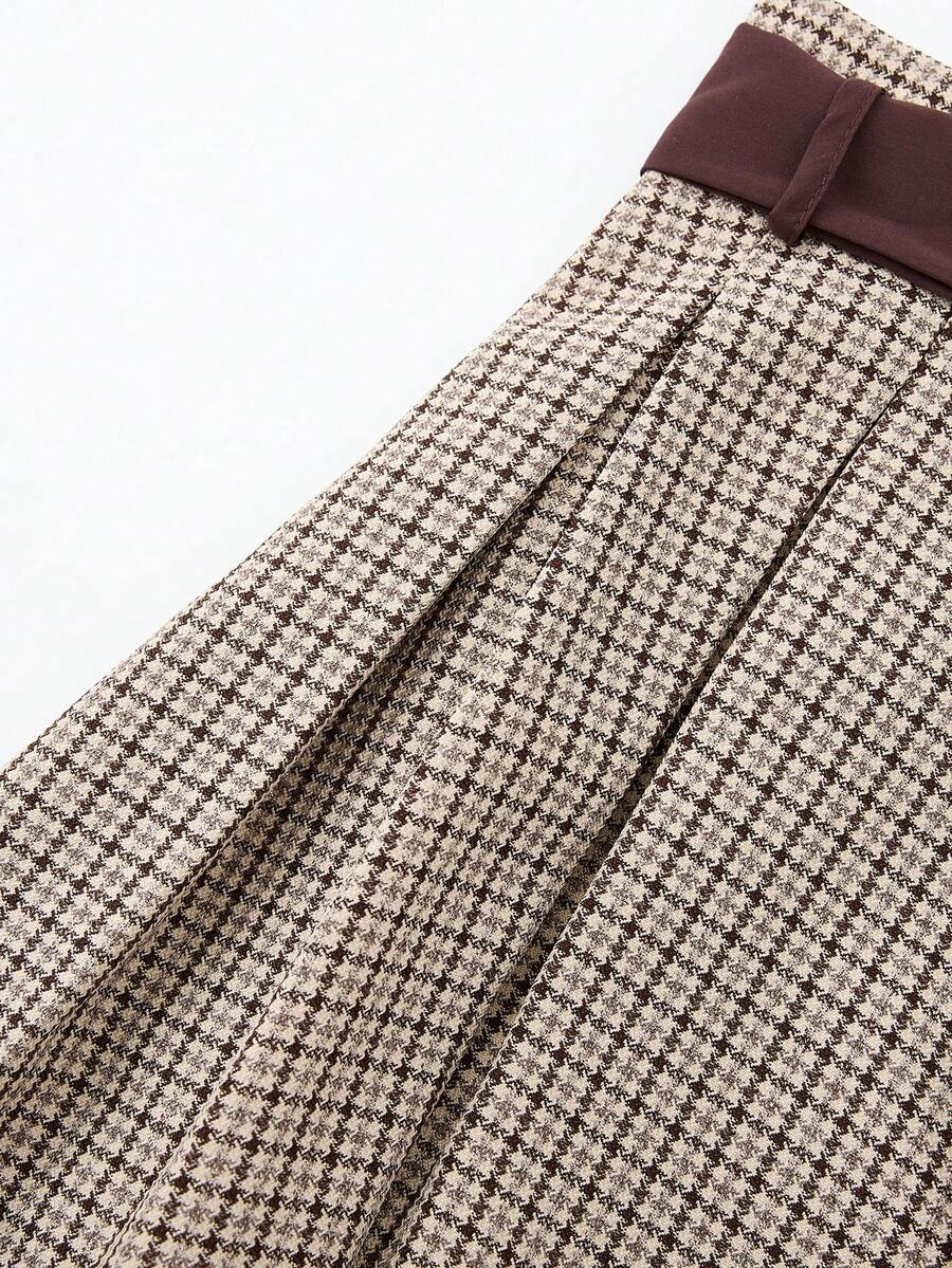 SHEIN تنورة نسائية بنمط مربعات فضفاضة وأنيقة