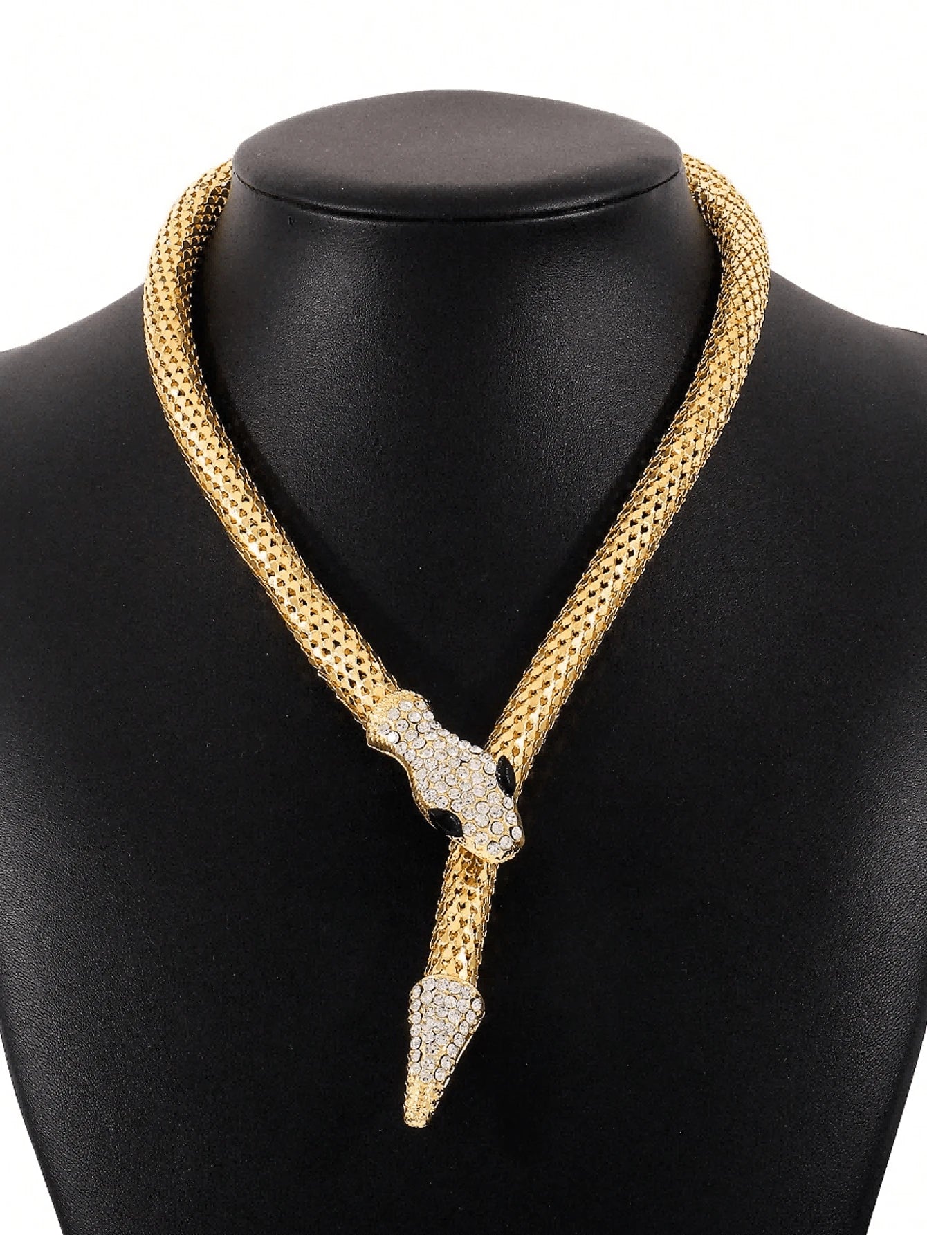 SHEIN Y قلادة ثعبان ذهبي بحرف