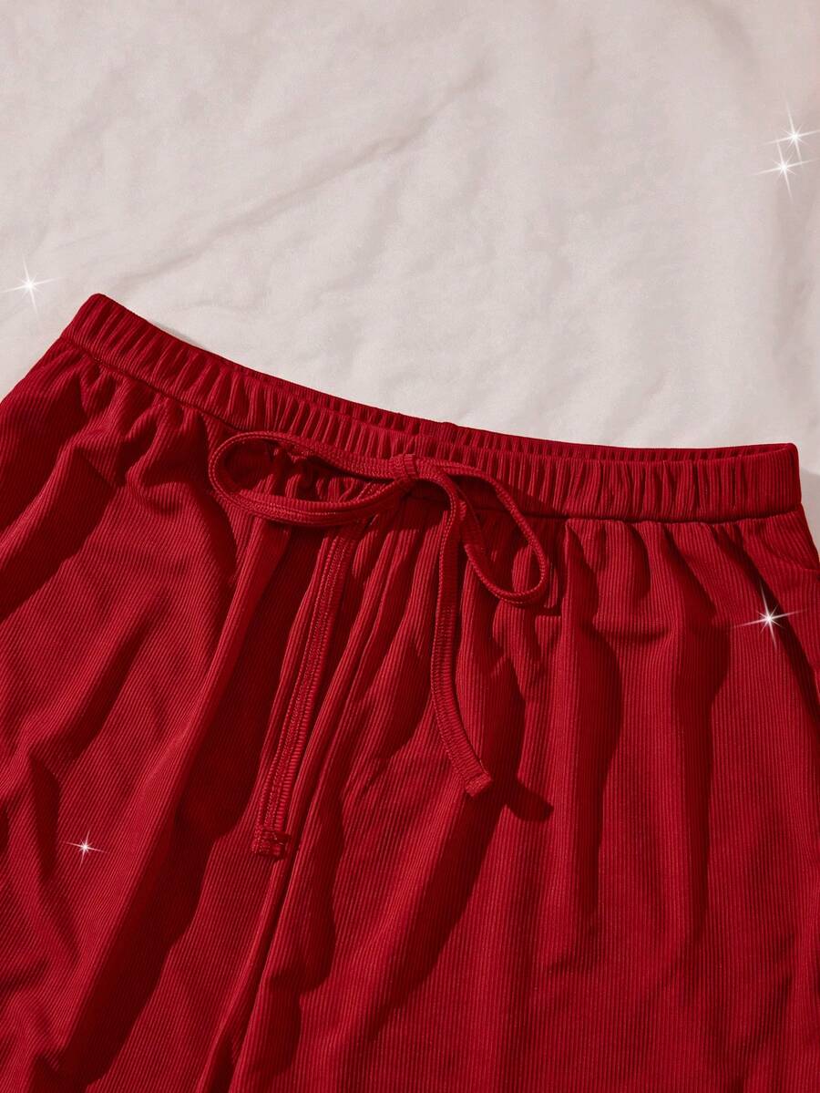 SHEIN طقم بيجامة مزينة بالدانتيل والفيونكة قميص وسروال برباط