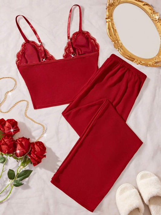 SHEIN طقم بيجامة مزينة بالدانتيل والفيونكة قميص وسروال برباط