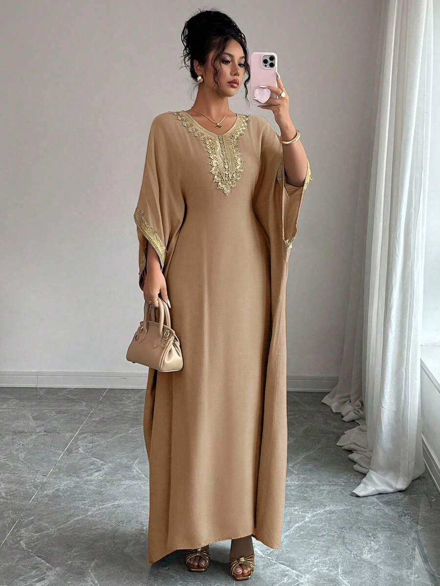 SHEIN Elenzga فستان أنيق بأكمام خفافيش مزين بالدانتيل