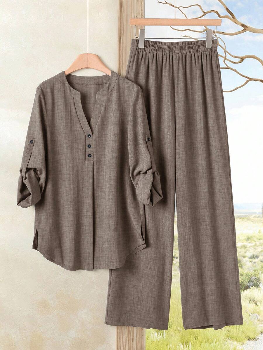 SHEIN Rusticease طقم نسائي كاجوال قطعتين بلوزة بياقة V وبنطال واسع
