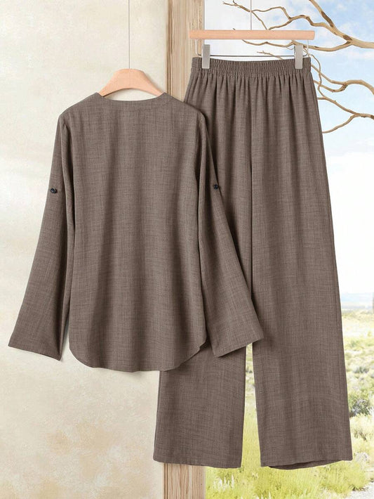 SHEIN Rusticease طقم نسائي كاجوال قطعتين بلوزة بياقة V وبنطال واسع