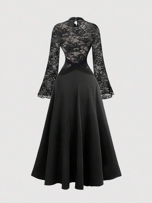 SHEIN MOD فستان أسود من الدانتيل بتصميم لوحات