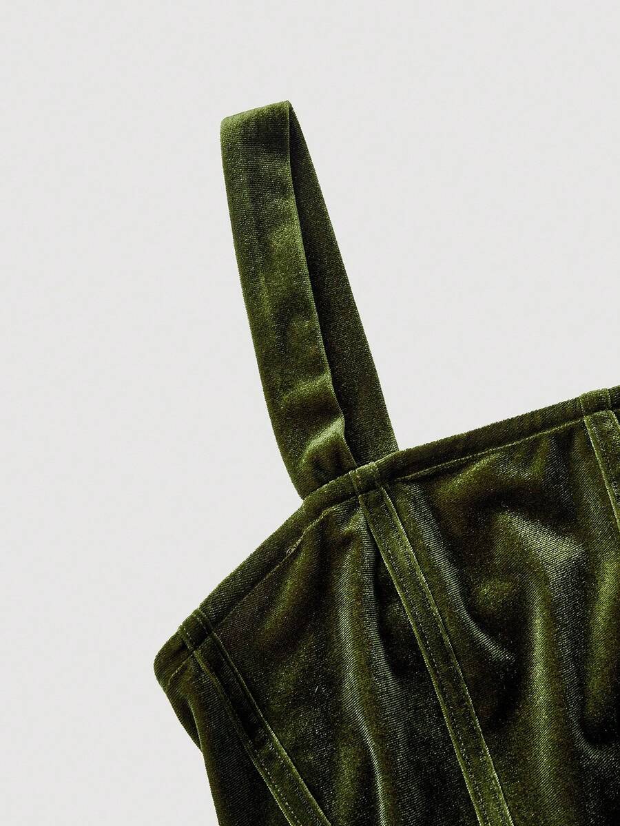 SHEIN MOD فستان مخمل أنيق بطابع فينتاج