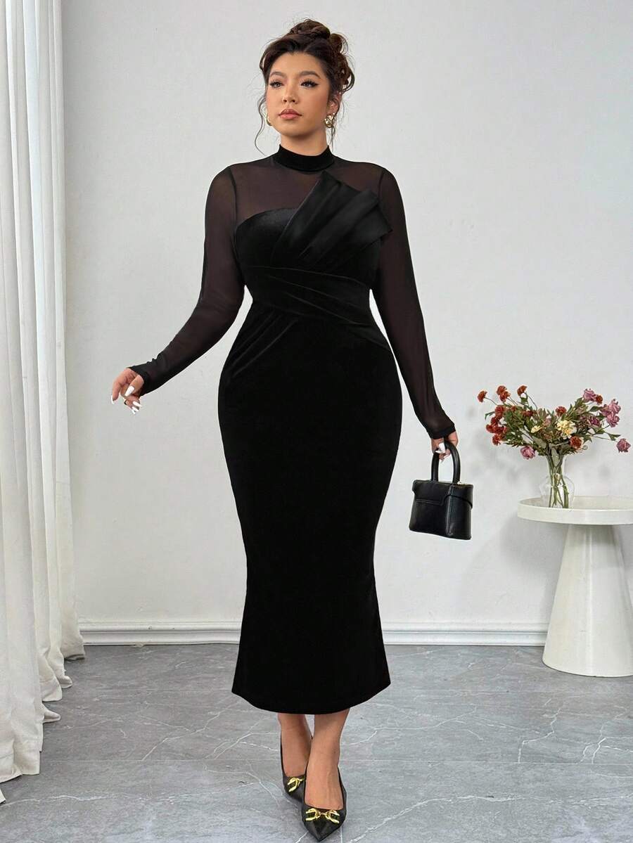 SHEIN Elenzga فستان بودي كون مخمل أسود للمقاسات الكبيرة