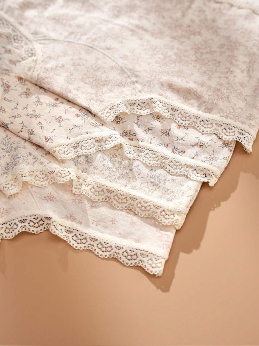 SHEIN طقم 4 سراويل قطنية مريحة بطبعة زهور مزينة بفيونكة