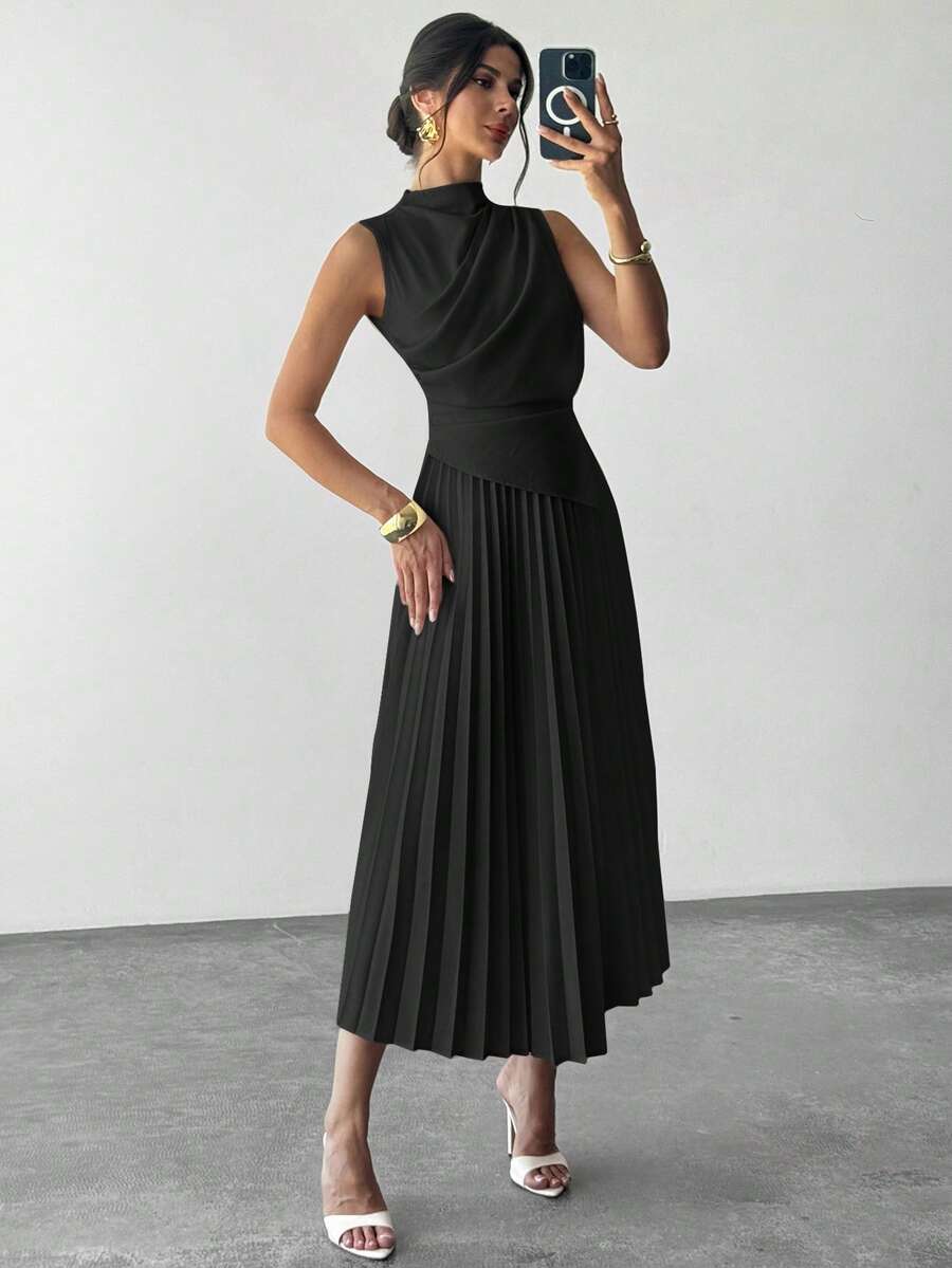 SHEIN Firerie فستان أسود بياقة متدلية وأكمام قصيرة مع تنورة قصيرة