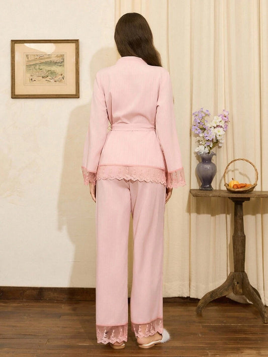 SHEIN Côtesoire طقم نوم رداء وبنطال مطرز بالدانتيل الفرنسي