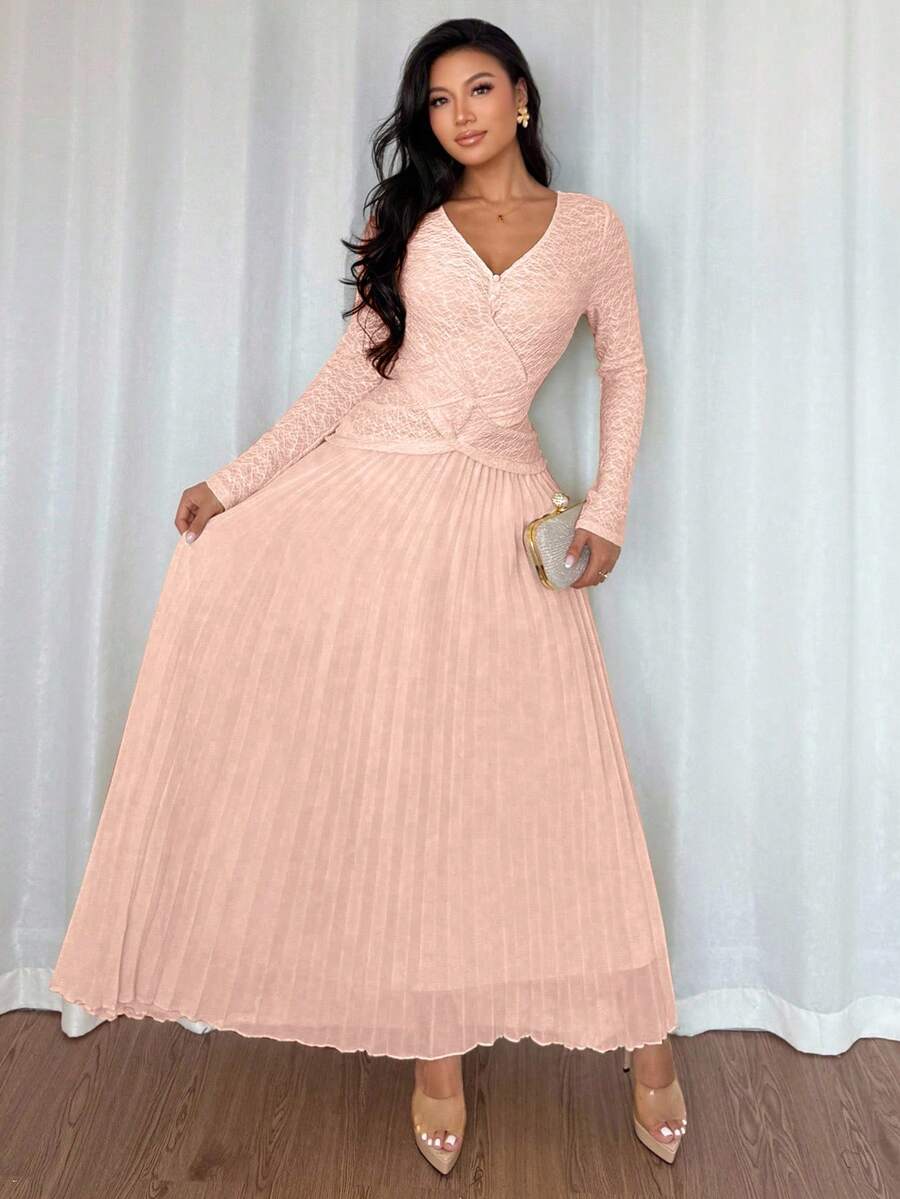 SHEIN Islaluna فستان وردي بأزرار زخرفية وطيات متقاطعة على الذيل