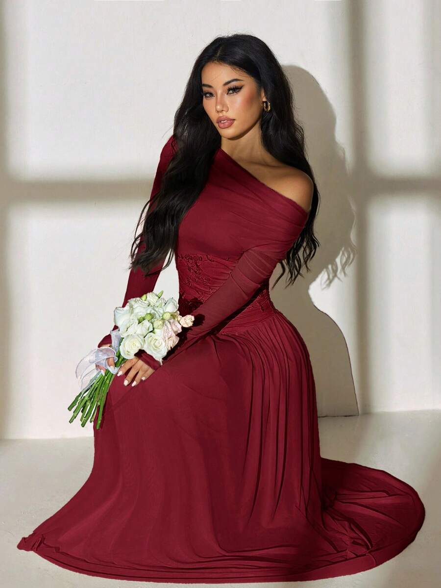 SHEIN PETITE فستان عنابي بأكمام طويلة وتطريز شبكي ضيق