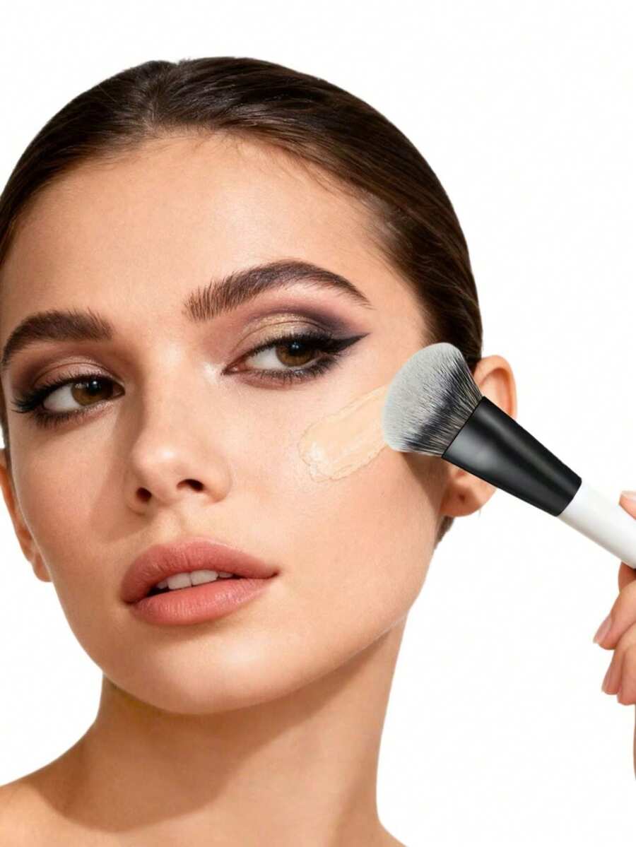 SHEIN فرشاة مكياج مزدوجة الطرفين
