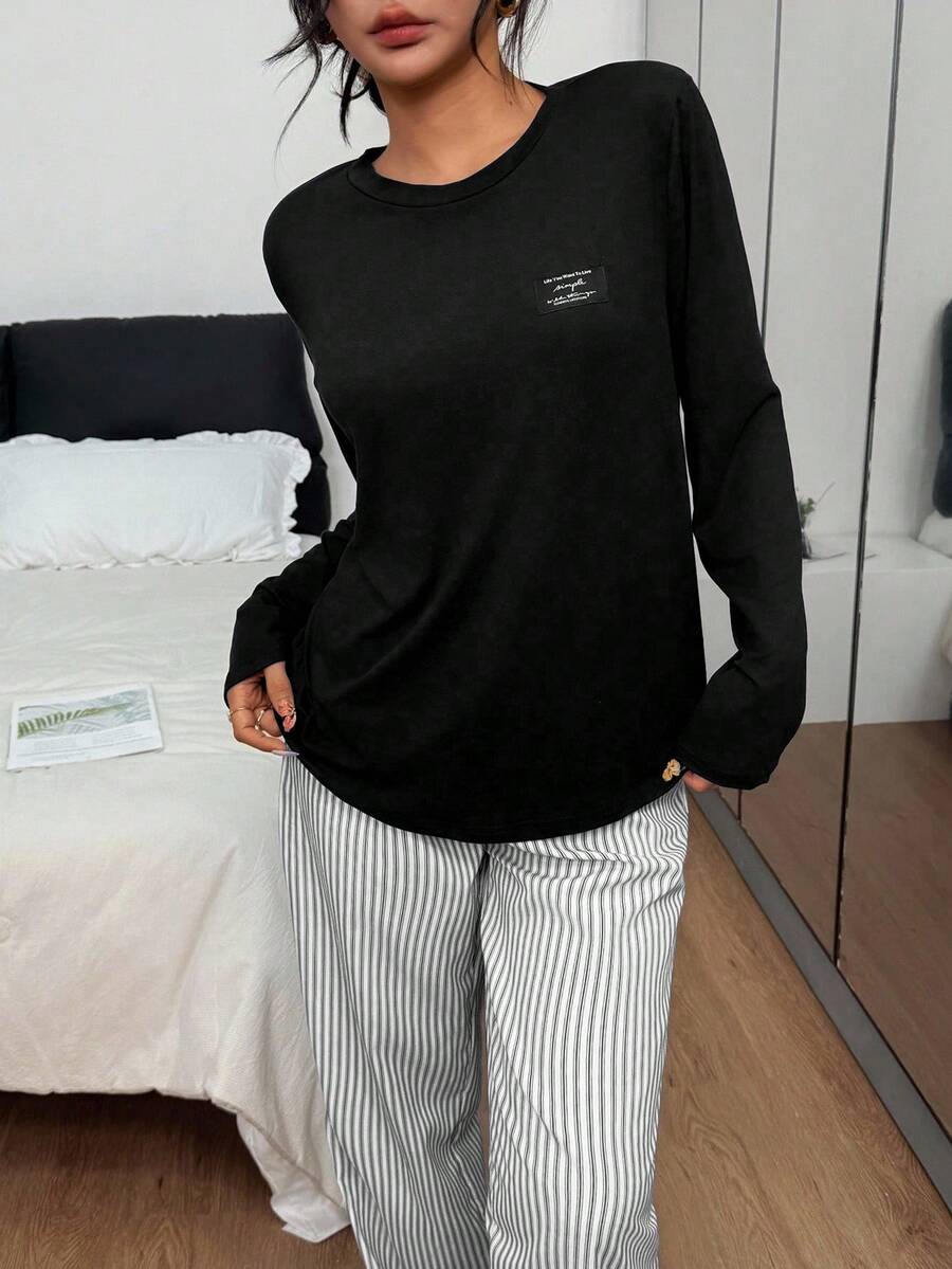 SHEIN طقم بيجامة قطعتين كاجوال بأكمام طويلة وبنطلون مخطط