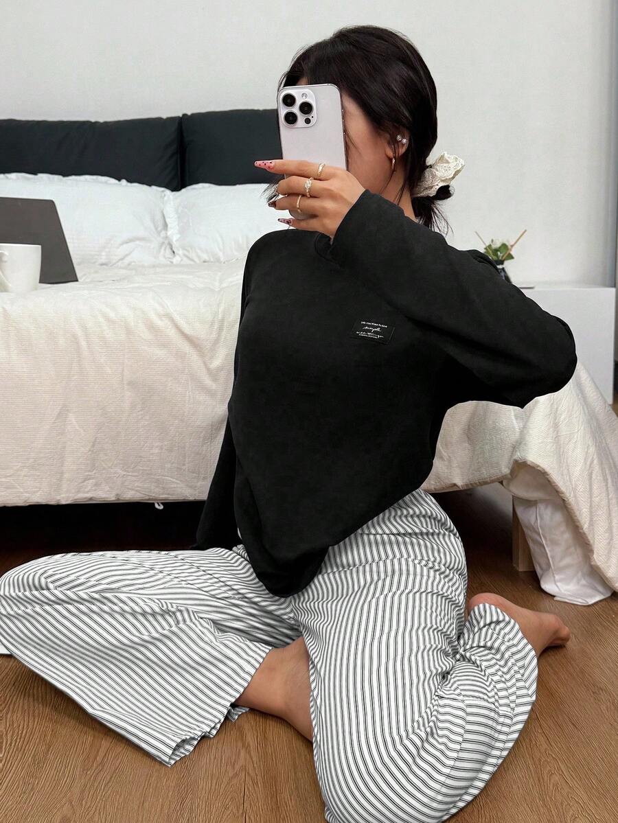 SHEIN طقم بيجامة قطعتين كاجوال بأكمام طويلة وبنطلون مخطط