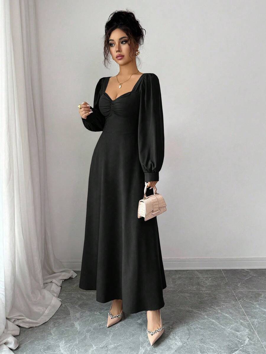 SHEIN فستان ماكسي اسود بأكمام منتفخة وخصر مشدود