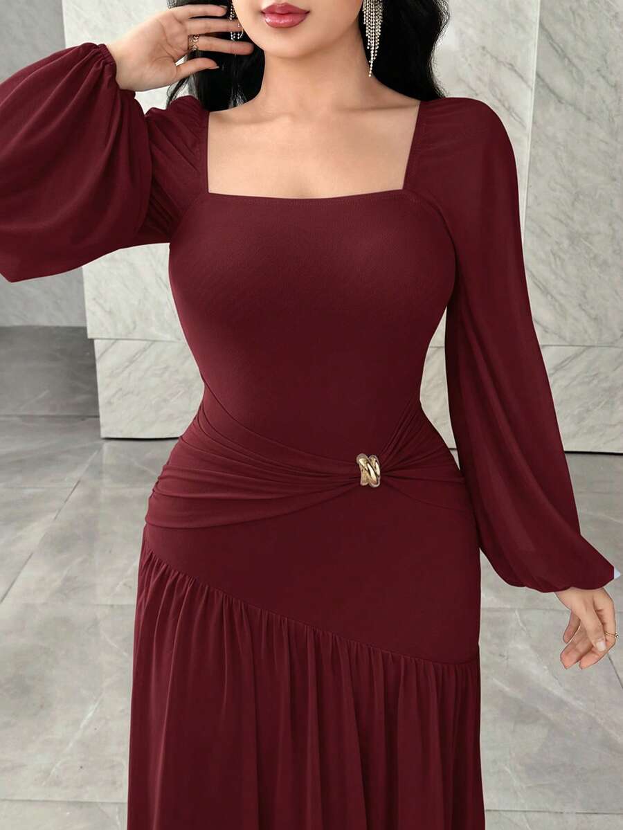 SHEIN Feyla فستان عنابي بياقة مربعة وطيات