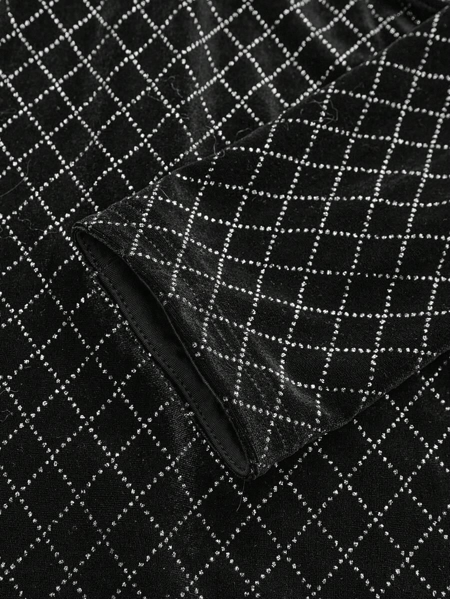 SHEIN Maija فستان مخمل أسود بتصميم مربعات بأكمام طويلة