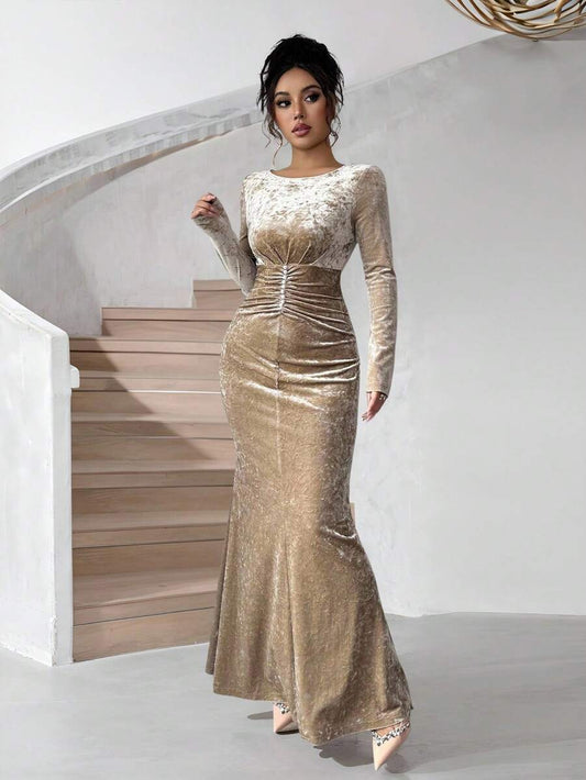 SHEIN Elenzga فستان ميدي من الفيلكت