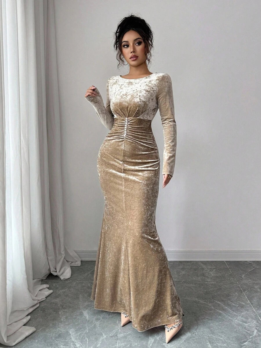 SHEIN Elenzga فستان ميدي من الفيلكت