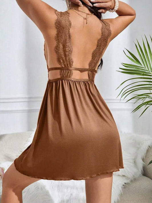 SHEIN فستان نوم بلا أكمام بفتحة خلفية ودانتيل