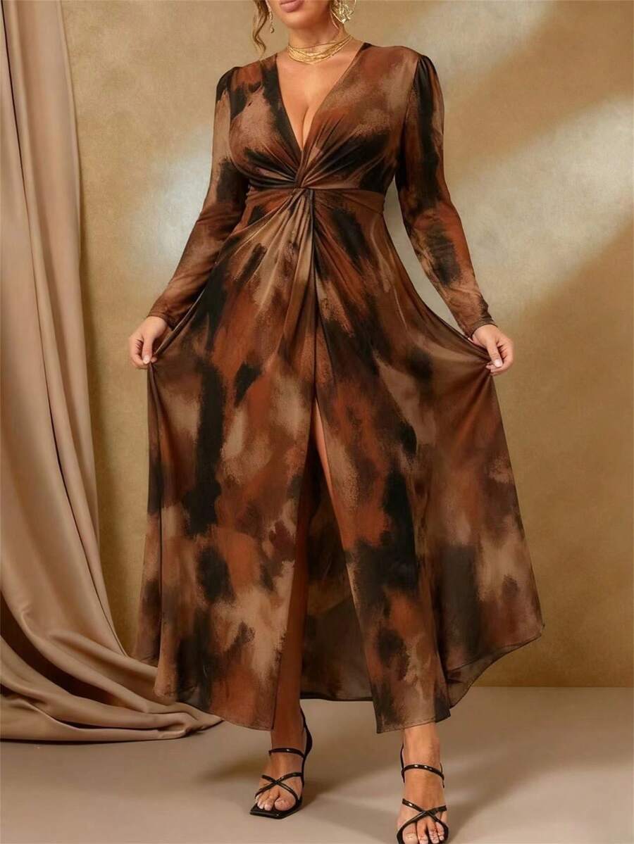 SHEIN Roveilla فستان ماكسي بني للمقاسات الكبيرة بتصميم لف وطباعة زهرية