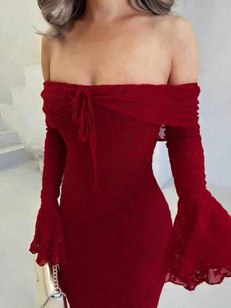 SHEIN Jemour فستان عنابي ضيق بأكمام طويلة وأكتاف مكشوفة