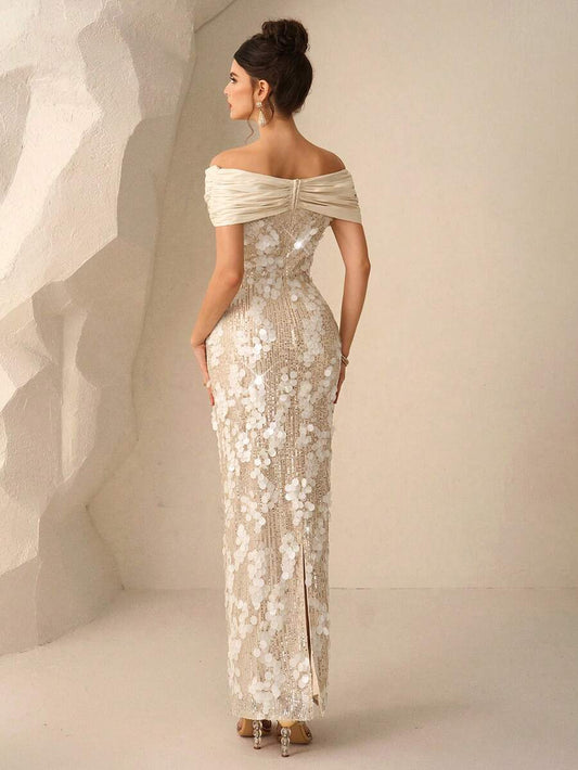 SHEIN Coutiva فستان ضيق بتصميم ذيل الحورية مطرز بالدانتيل بلون مشمشي
