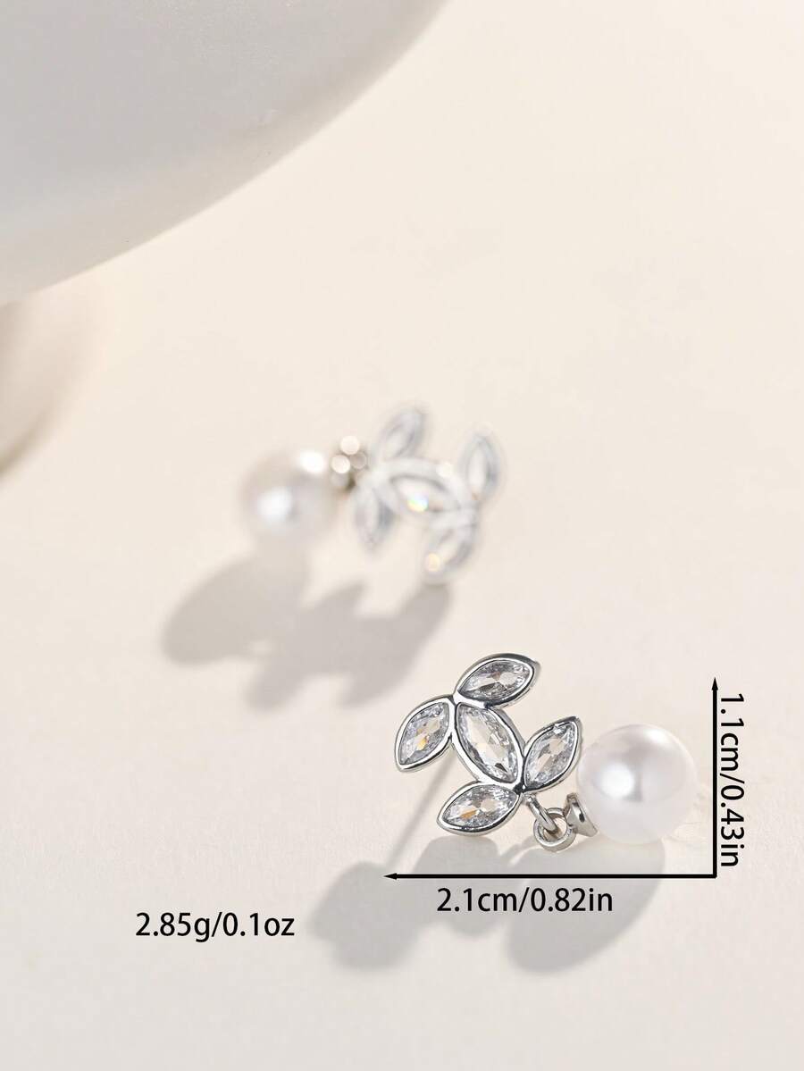 SHEIN زوج أقراط فضية أنيقة