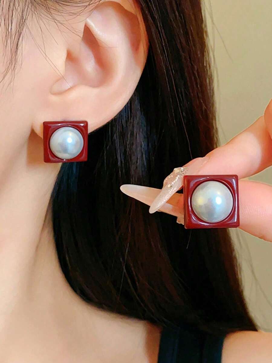 SHEIN طقم 5 أقراط خفيفة مزينة خرز وراين شكل قلب وثلج