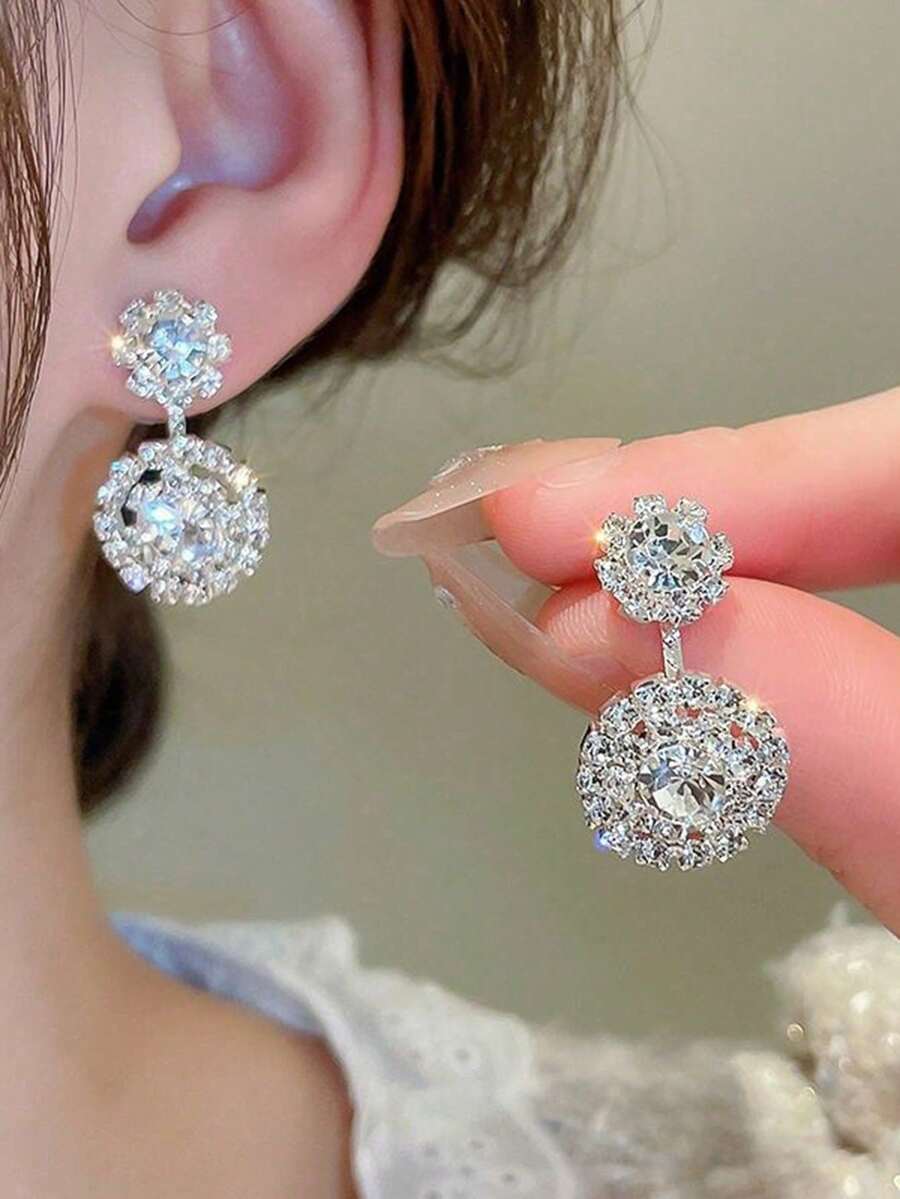 SHEIN طقم 5 أقراط خفيفة مزينة خرز وراين شكل قلب وثلج